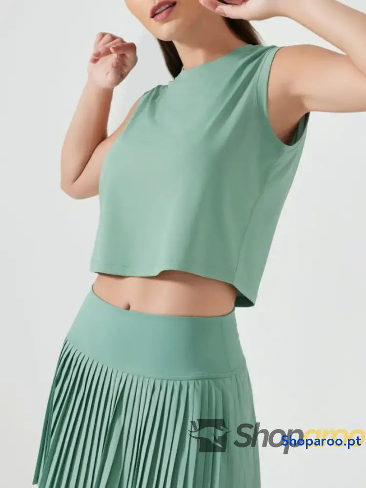 Millennia Round Neck Cropped Active Tank