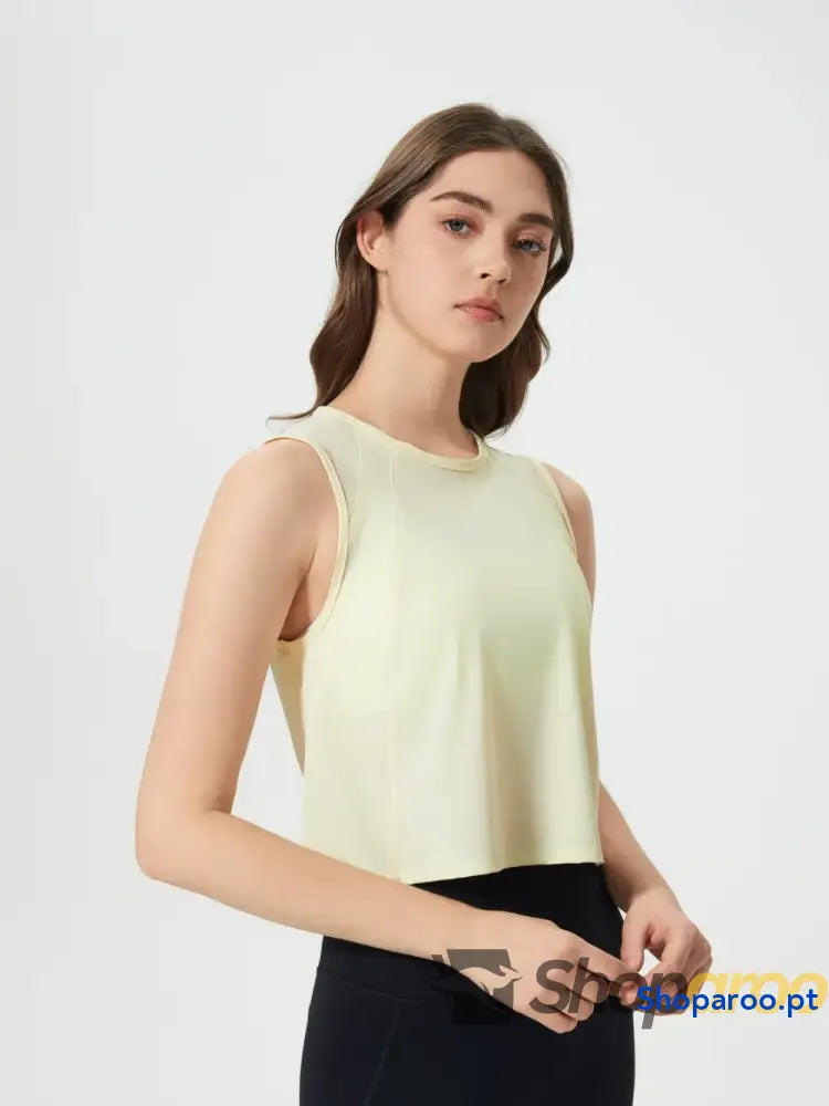 Millennia Round Neck Cropped Active Tank