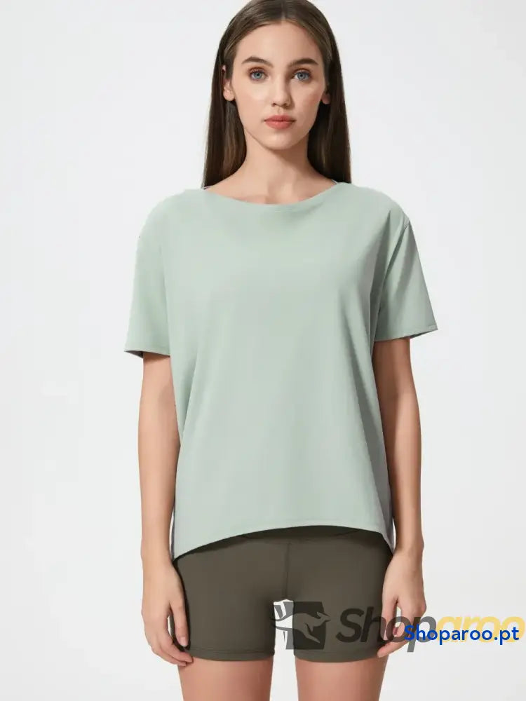 Millennia Round Neck Short Sleeve Active T-Shirt