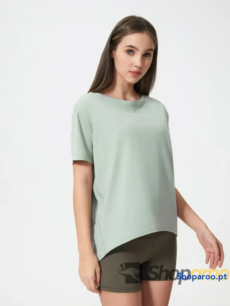 Millennia Round Neck Short Sleeve Active T-Shirt