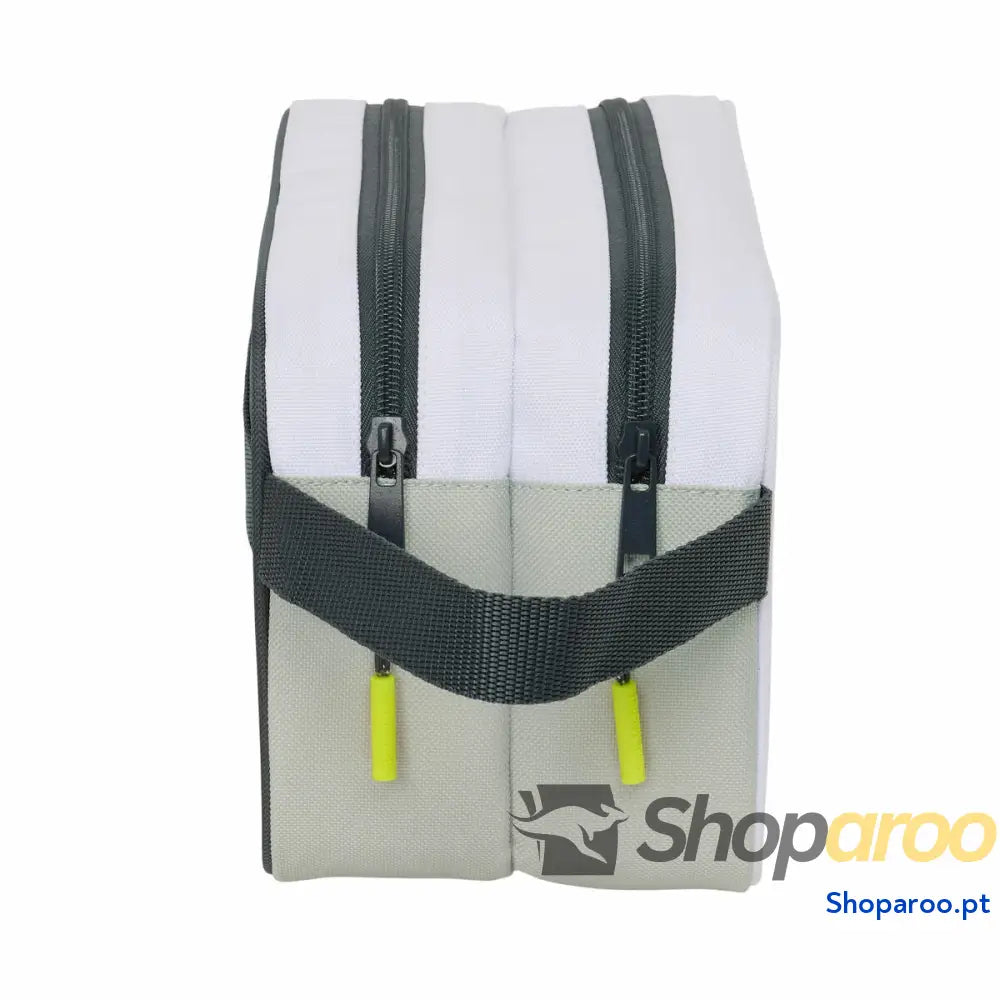Nécessaire de Viagem Real Madrid C.F. Branco Desportivo 26 x 15 x 12.5 cm