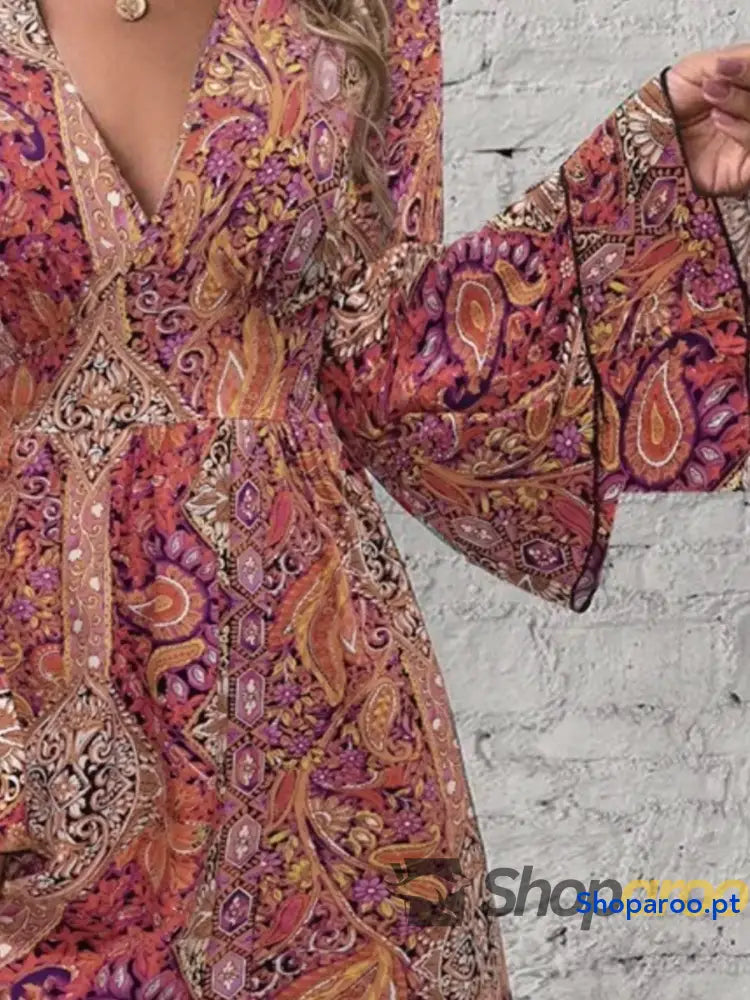 Paisley Print V-Neck Flounce Sleeve Dress