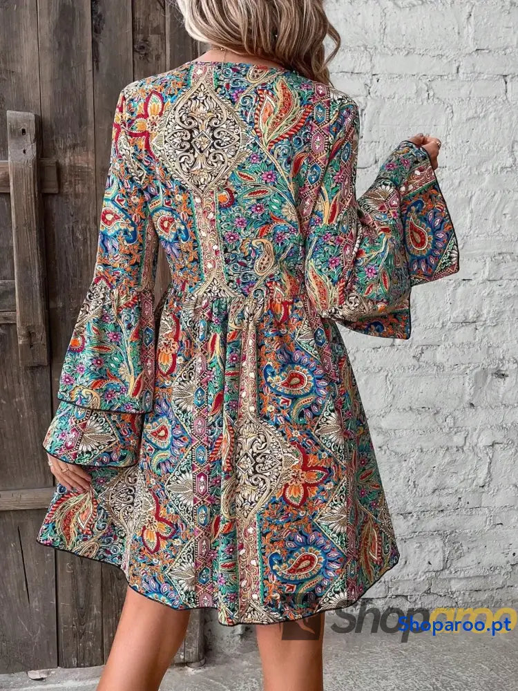Paisley Print V-Neck Flounce Sleeve Dress
