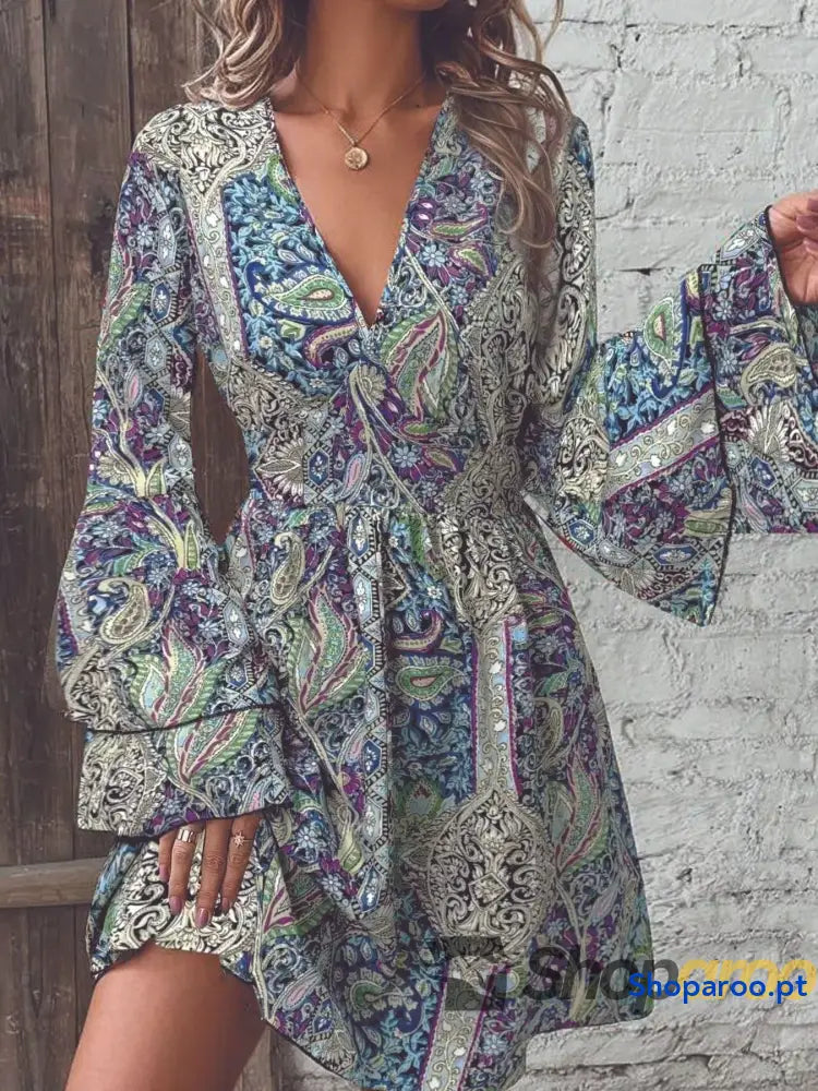 Paisley Print V-Neck Flounce Sleeve Dress