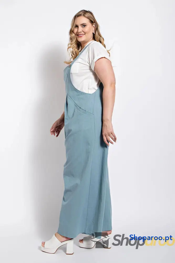 Pintuck detail overall with side pockets