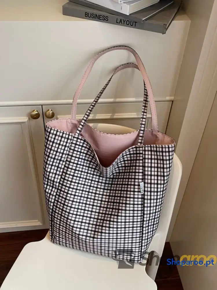 Plaid Pattern Tote Bag