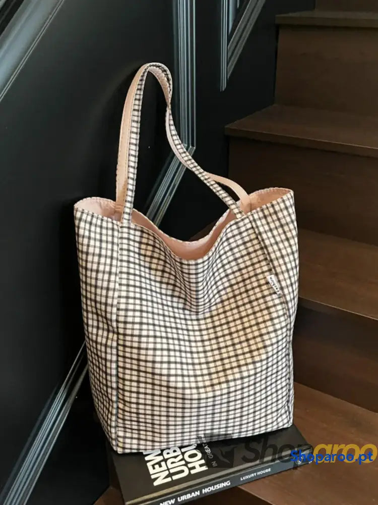 Plaid Pattern Tote Bag