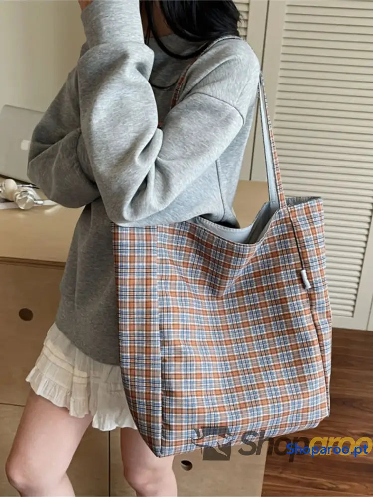 Plaid Pattern Tote Bag