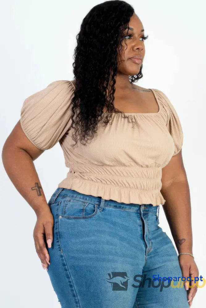 Blusa plus size de malha canelada com manga abalonada cor Latte