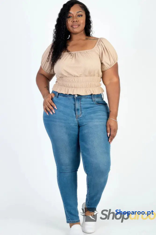 Blusa plus size de malha canelada com manga abalonada cor Latte
