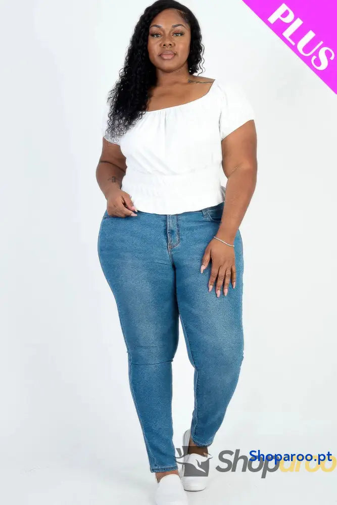 Blusa plus size de malha canelada com manga abalonada branca