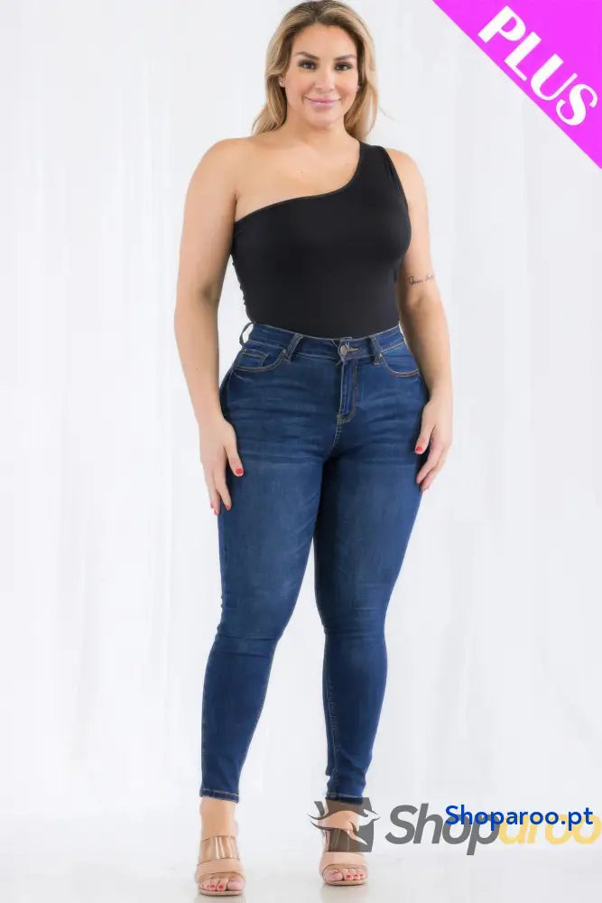 Body Casual Plus Size de Um Ombro Só Preto em Jersey