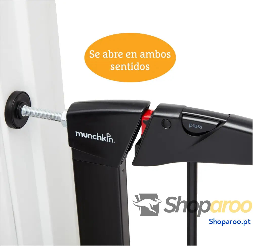 Porta de escada Munchkin segura para crianças pequenas e bebés porta ajuste pressão ou cães segurança 76 82 cm preto