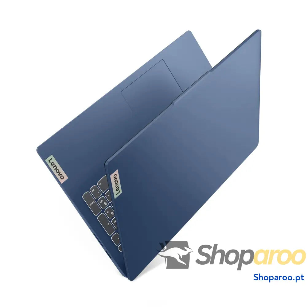 Portátil Lenovo IdeaPad Slim 3 Gen 8 15,6’’ FHD AMD Ryzen 5 5625U 16 GB de RAM SSD 512 placa gráfica integrada Radeon
