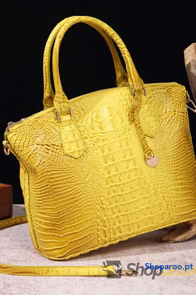 Bolsa média em pele PU com forro poliéster