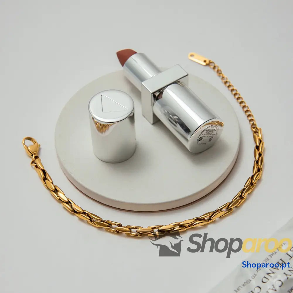 Pulseira de Luxo em Ouro 18K (banhado) com Design Elegante
