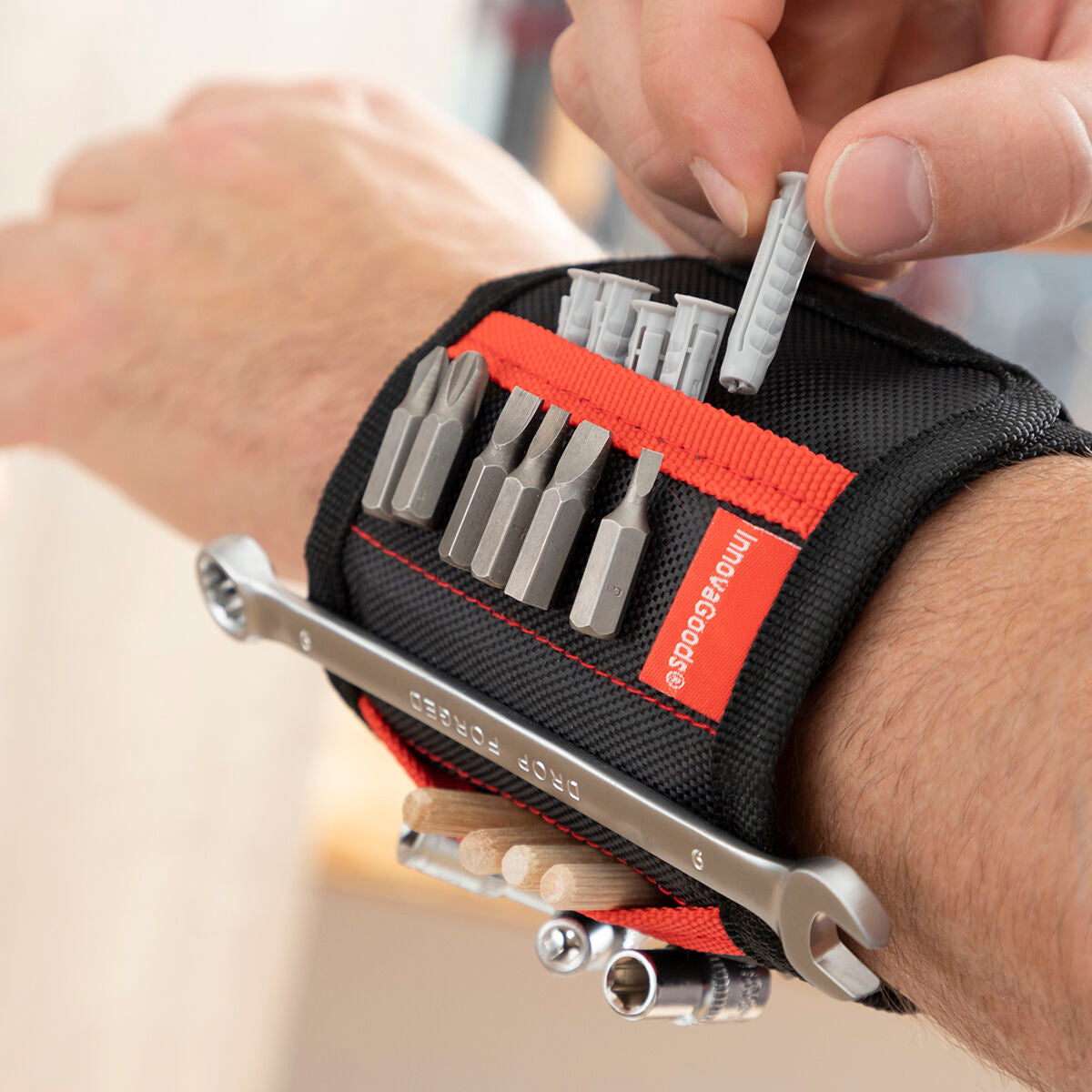 Pulsera magnética para bricolaje WrisTool InnovaGoods