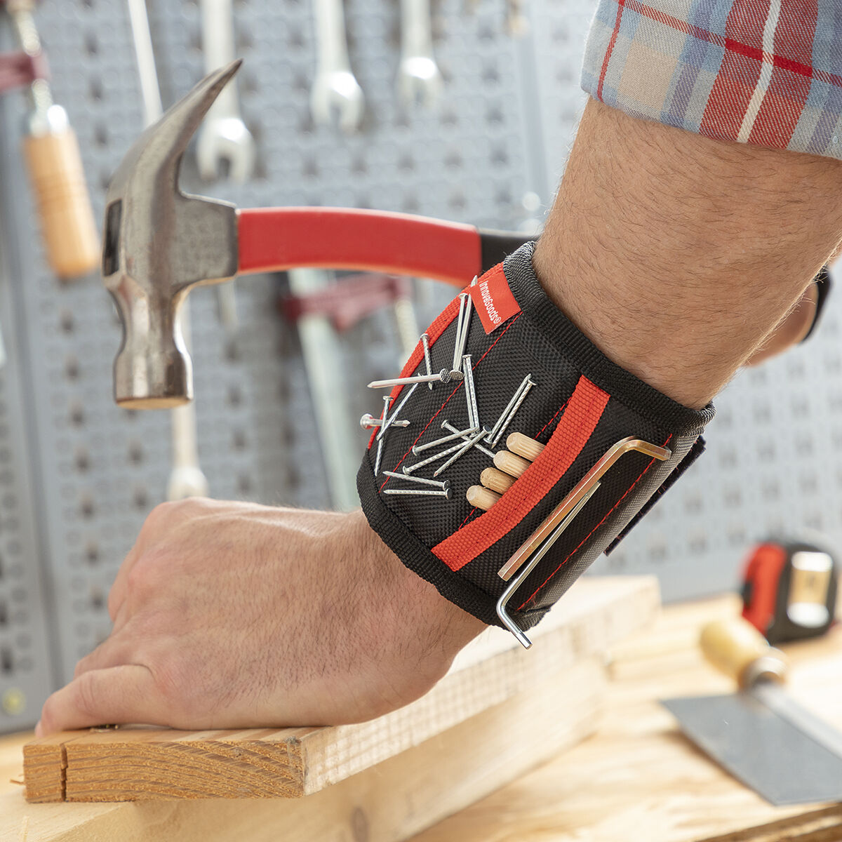 Pulsera magnética para bricolaje WrisTool InnovaGoods