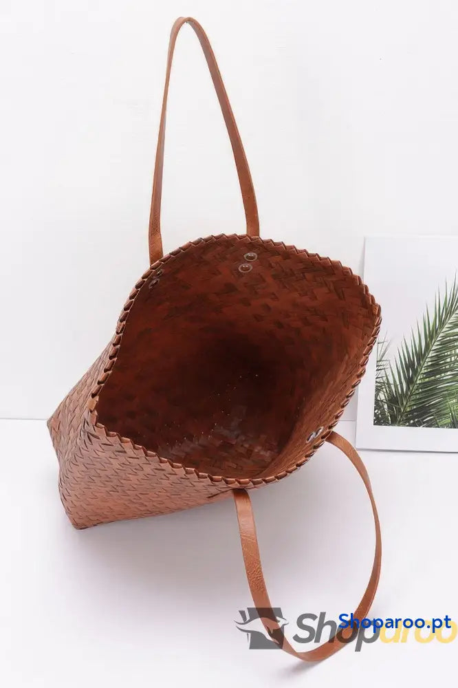 Bolsa Tote entrançada em PVC