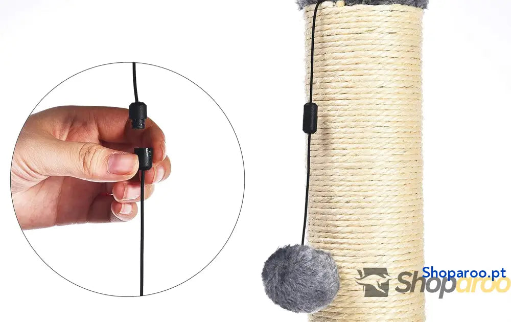 Raspador para gatos de interior padrão com brinquedo pendurado 80 cm cinzento