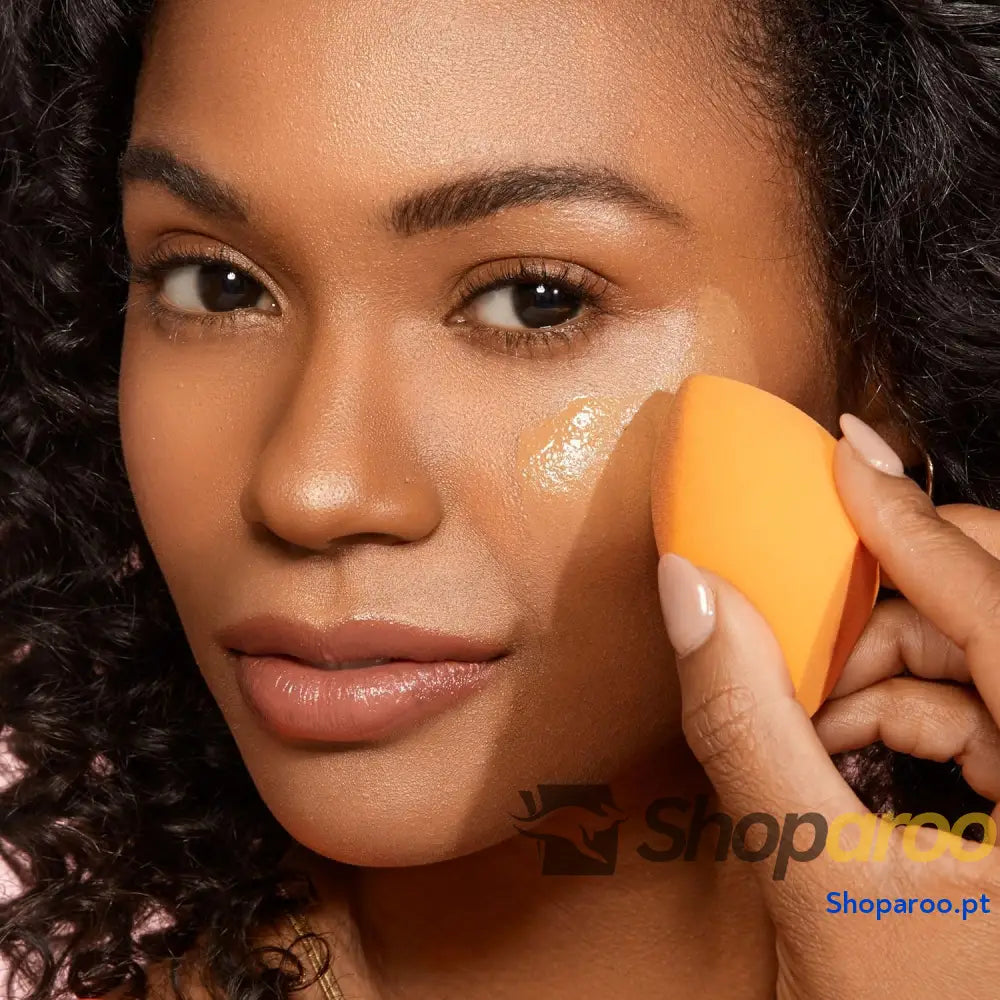 Real Techniques Kit Maquilhagem Everyday Essentials com Esponja Misturadora