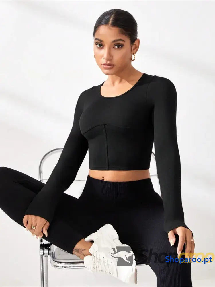 Round Neck Long Sleeve Active T-Shirt
