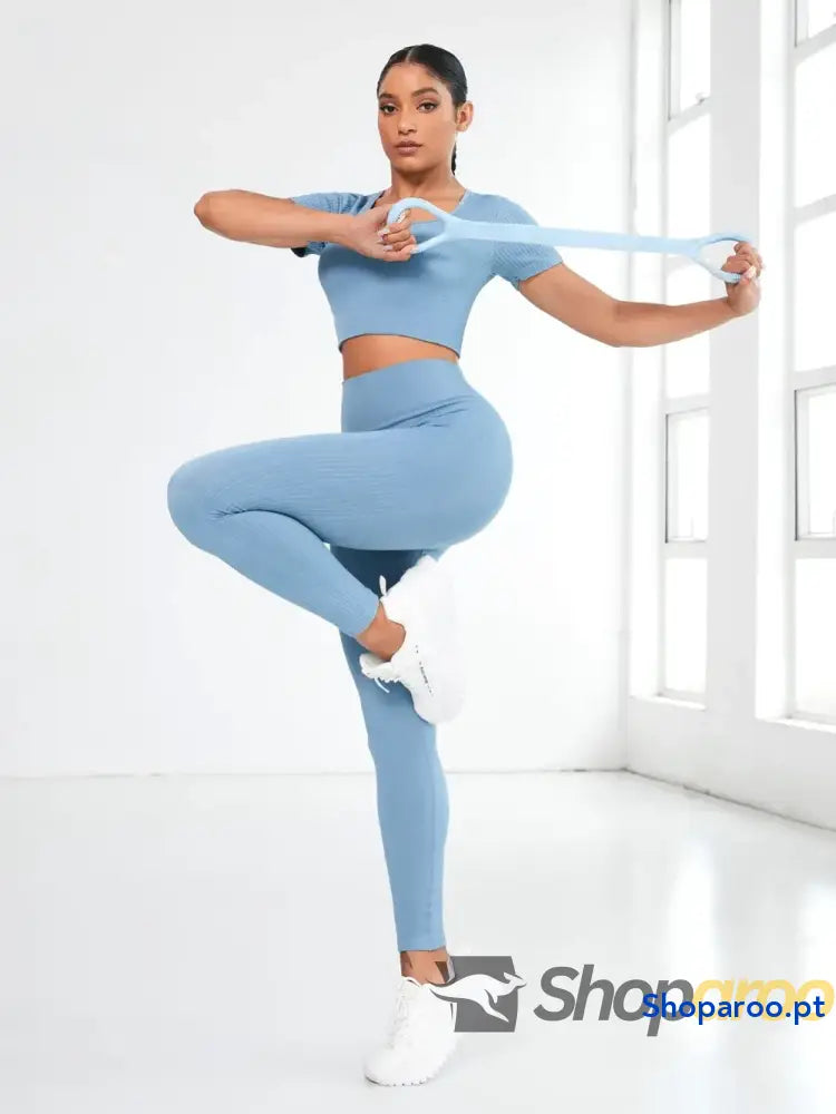 Round Neck Short Sleeve Top and Leggings Active Set