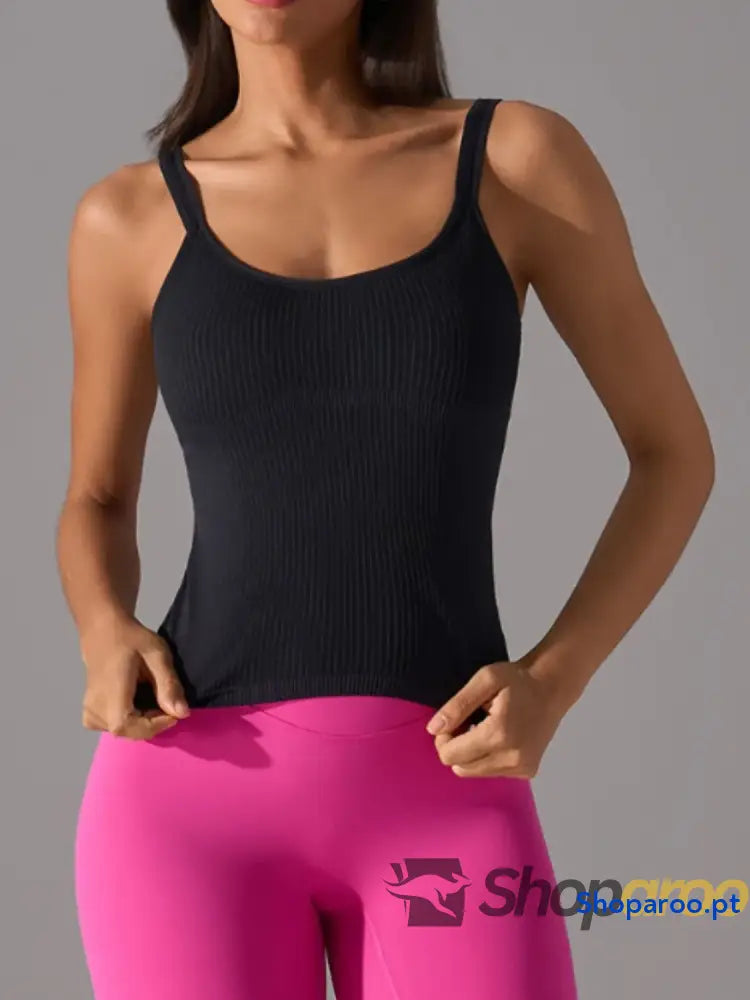 Scoop Neck Active Tank with Detachable Chest Pads