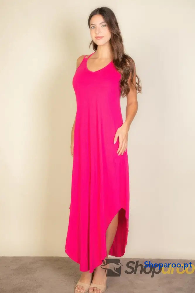 Vestido solto com alças duplas em tecido respirável