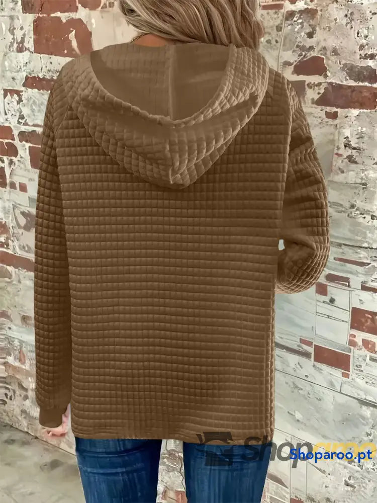 Sweatshirt com capuz de manga comprida detalhe botão e textura tamanho grande