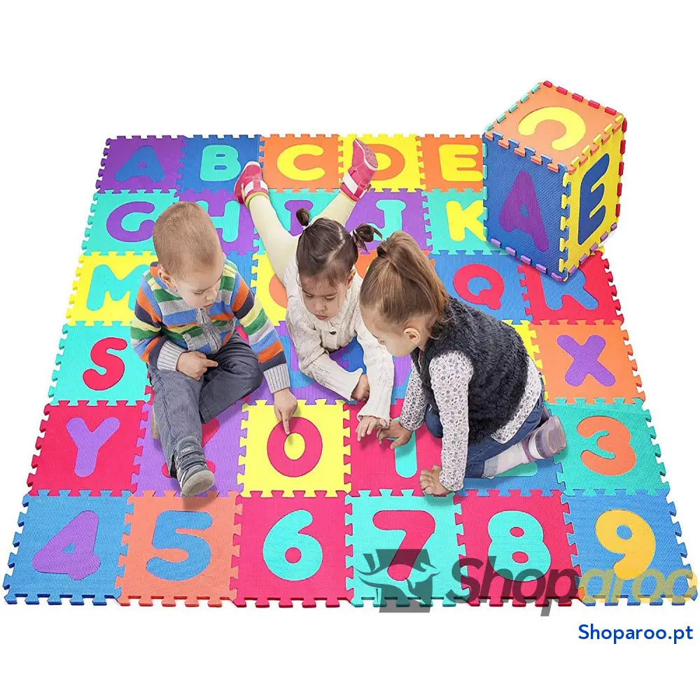 Tapete puzzle bebé 36 peças 195 x cm Espuma XPE ecológica não tóxica modelo de letras/números.