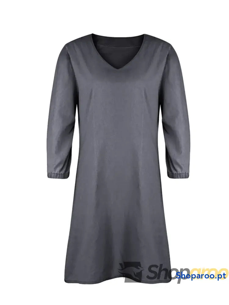 Vestido de manga curta com decote em V tamanho grande