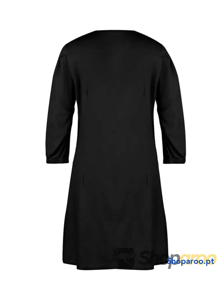 Vestido de manga curta com decote em V tamanho grande