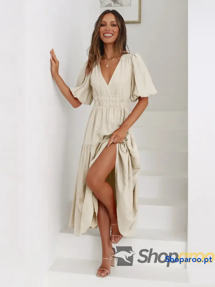 Vestido midi com sobrepeliz em camadas e meia manga