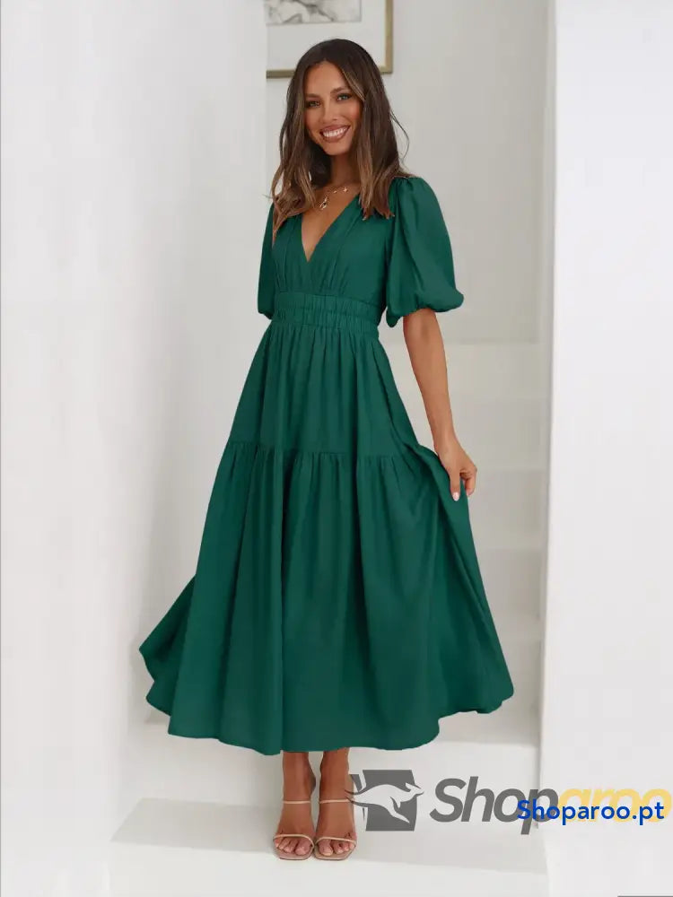 Vestido midi com sobrepeliz em camadas e meia manga
