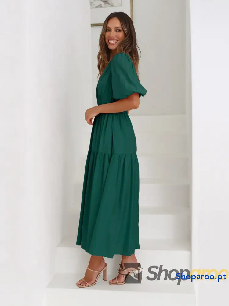 Vestido midi com sobrepeliz em camadas e meia manga